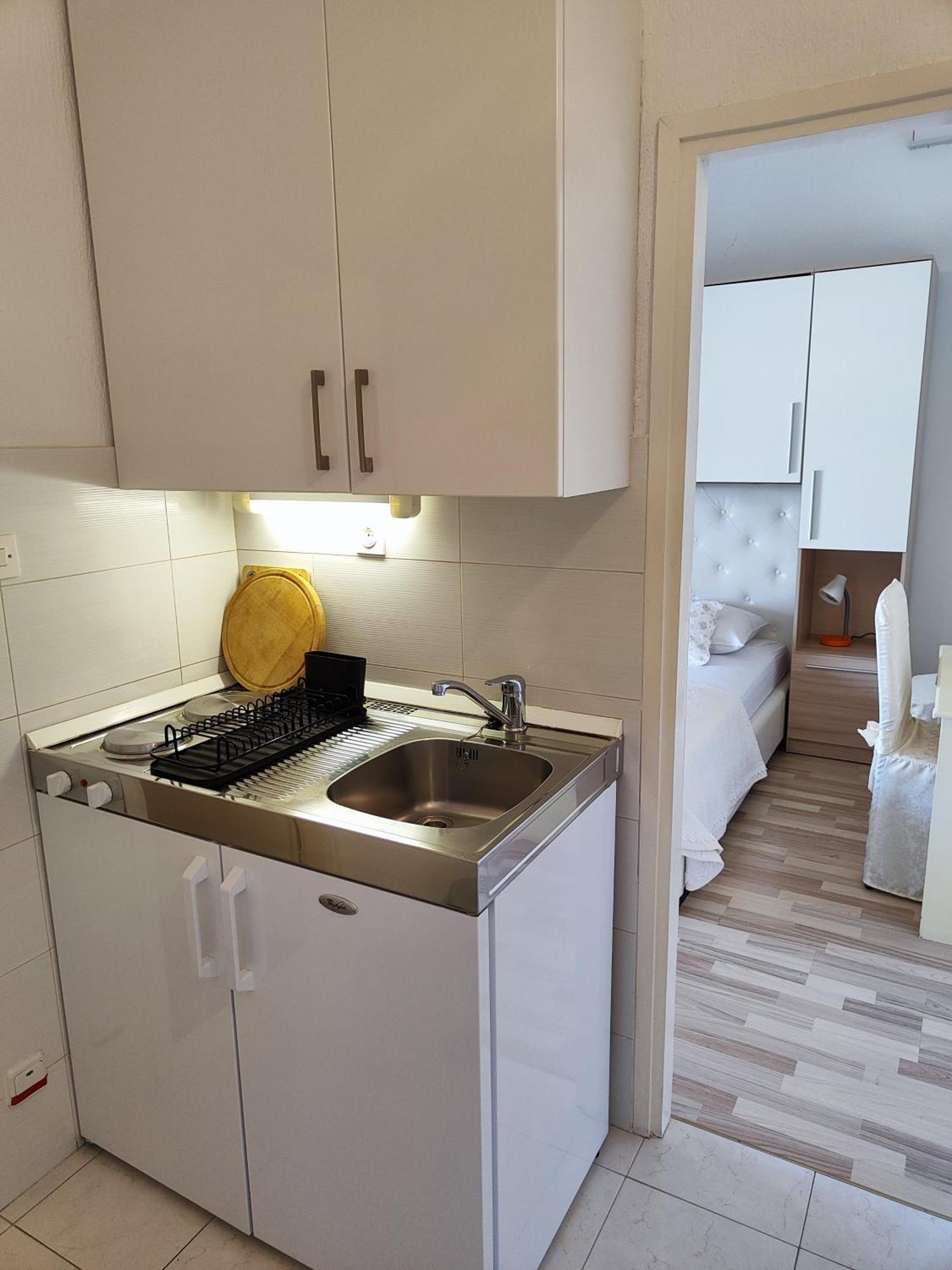 Apartmani Seka Vodice Oda fotoğraf